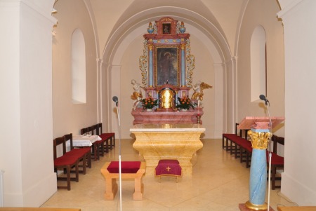 nový oltář